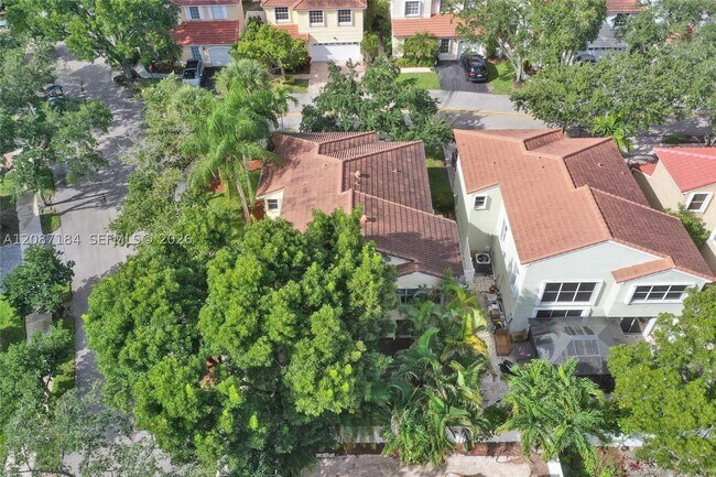 Building Photo - 949 Jade Ct