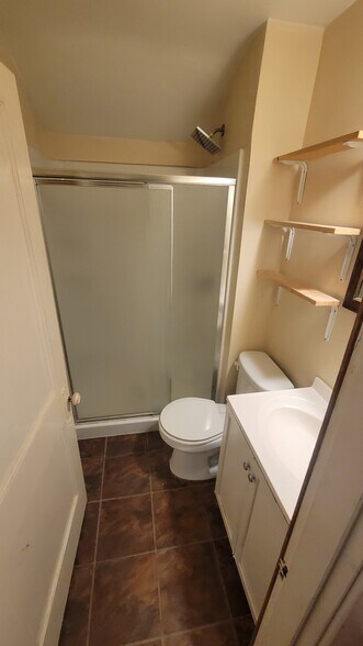 Building Photo - 77 West St