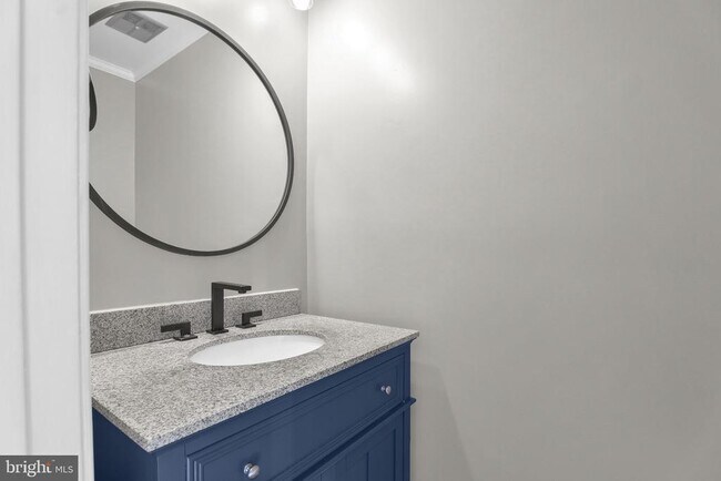 Building Photo - 5824 Wye Oak Commons Ct