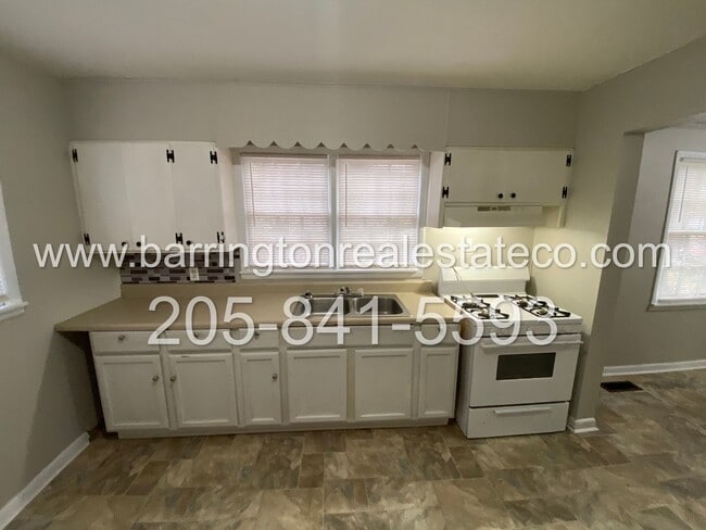 Building Photo - 5703 Ave O