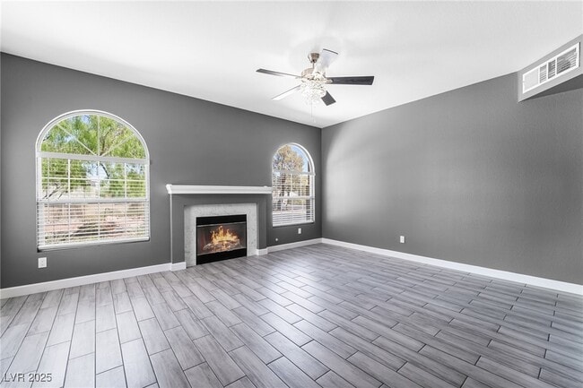 Building Photo - 683 Ambling Gait Ave
