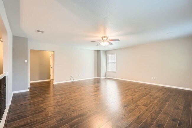 Building Photo - 170 Wildhorse Creek