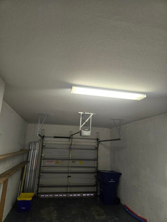 Building Photo - 3182 Laurel Ridge Cir