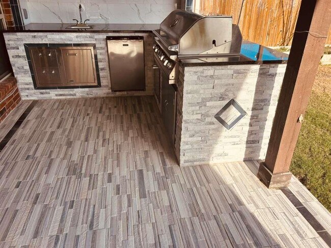 Building Photo - 2608 Pecan Creek Dr