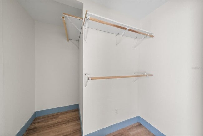 Building Photo - 759 Lantana Ave