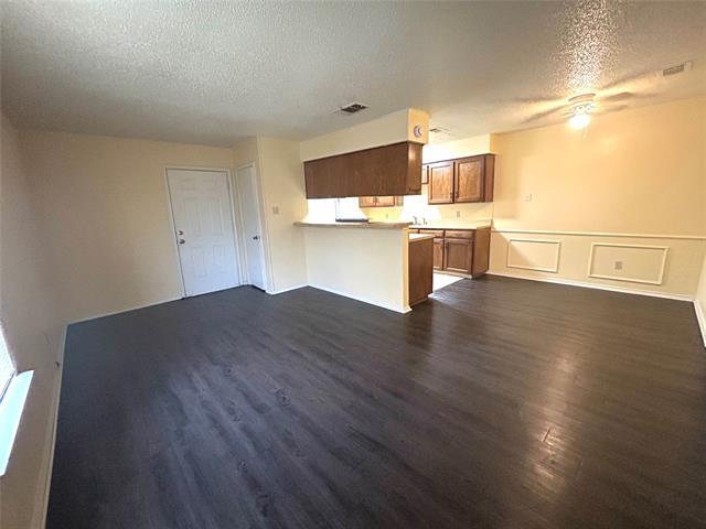 Building Photo - 2303 Lido Ln