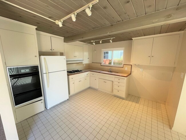 Building Photo - 978 Brockton Ln