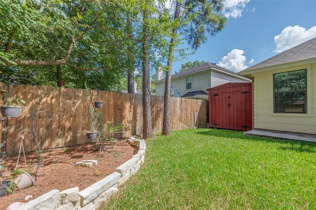 Building Photo - 12130 Brightwood Dr
