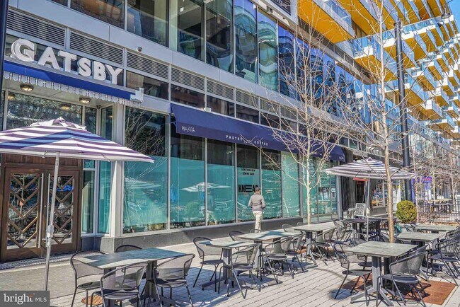 Building Photo - 70 N St SE