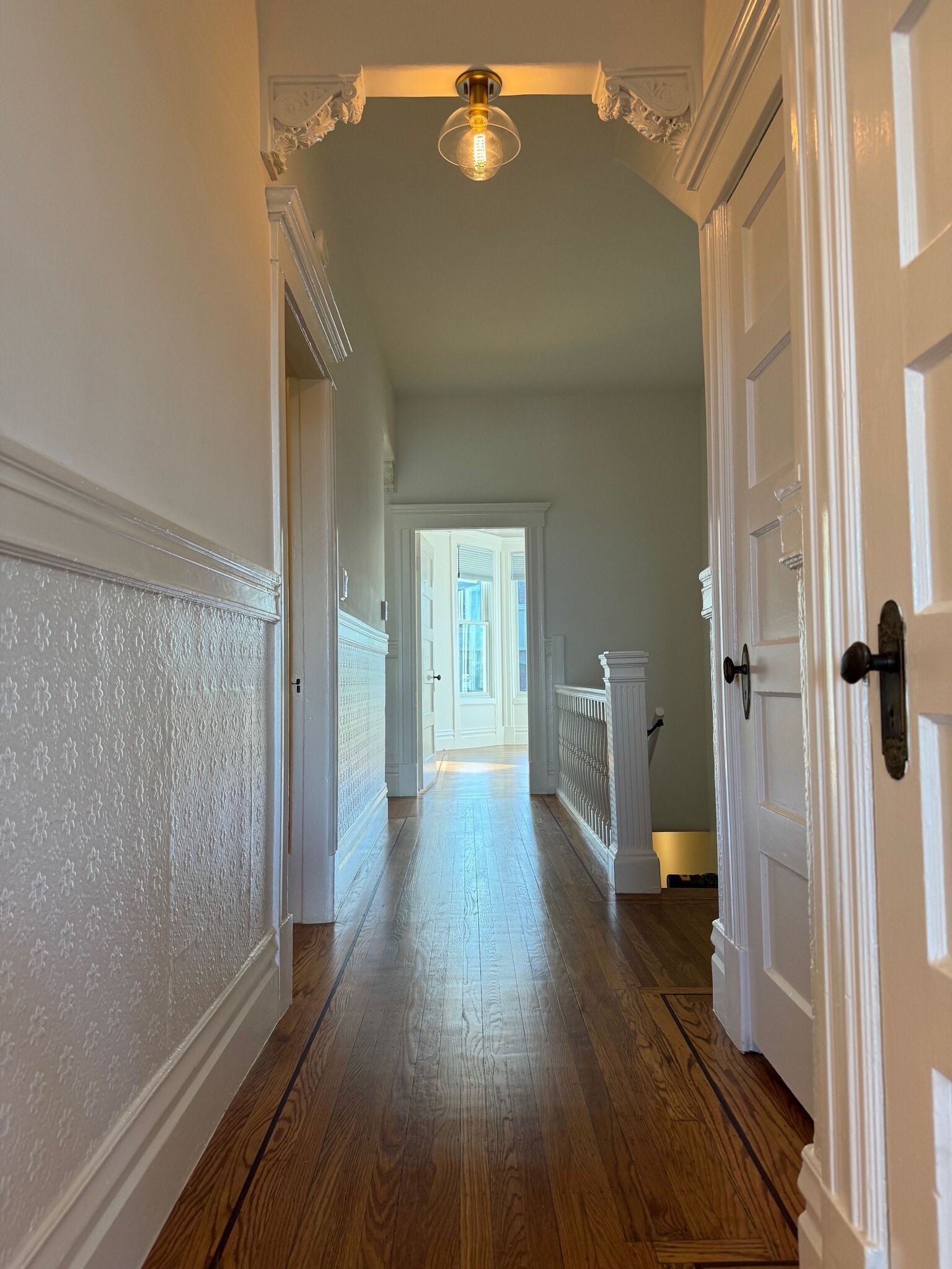 Hallway - 427 Mississippi St