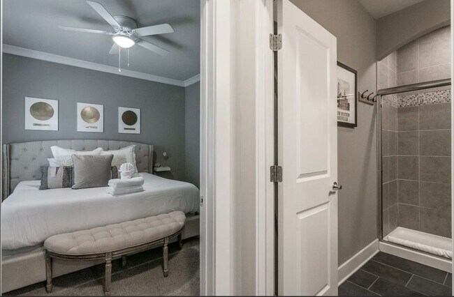 Building Photo - Belmont/ 12th South