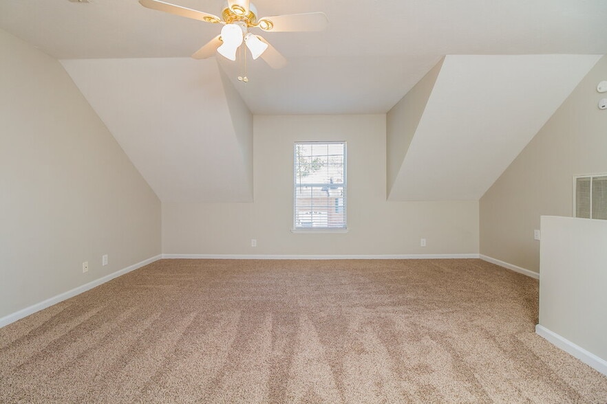 Building Photo - 4124 Pleasant Colony Dr