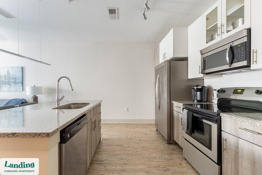 Building Photo - 655 W Marina Cove Dr