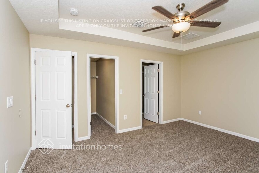Building Photo - 8222 Summer Wood Ln