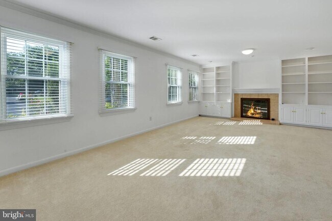 Building Photo - 8702 Arley Dr