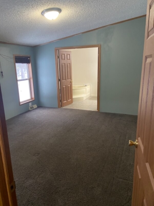 Building Photo - 669 Murner Rd