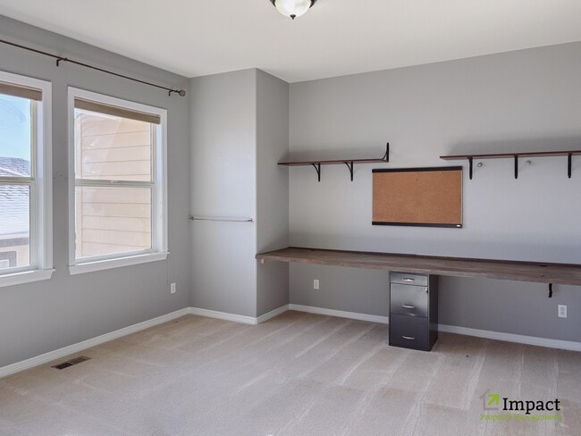 Building Photo - 10862 Glengate Cir