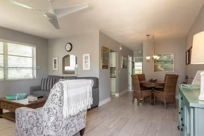 Building Photo - 508 Antioch Ave