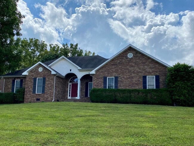 Beautiful Open Floor Plan. 3bed 2bath One... - Beautiful Open Floor Plan.  3bed 2bath One...