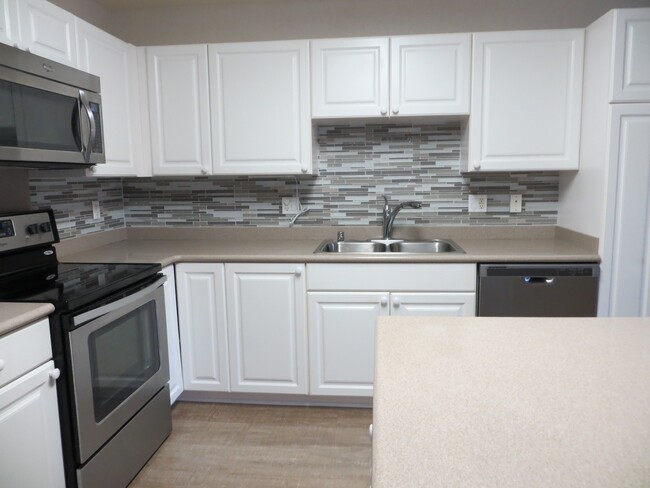 Building Photo - 91-1209-1209 Kaileolea Dr