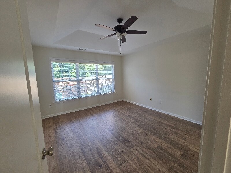 Building Photo - 418 Rosemeade Ct