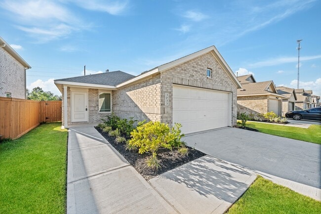 Building Photo - 3033 Dawn Sound Dr
