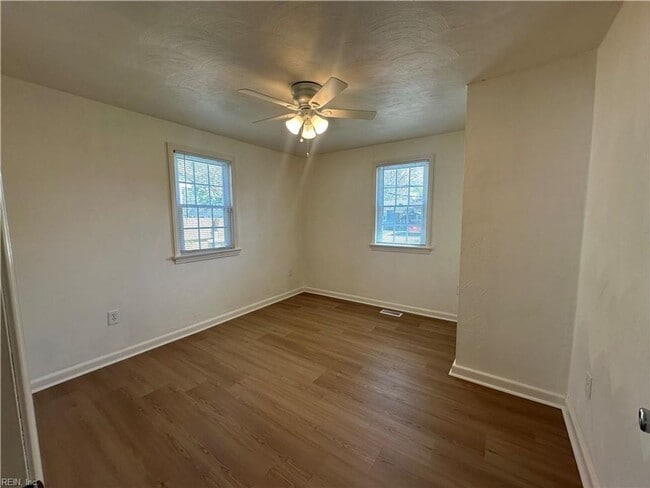 Building Photo - Adorable Ranch Home in Sherwood Forest!