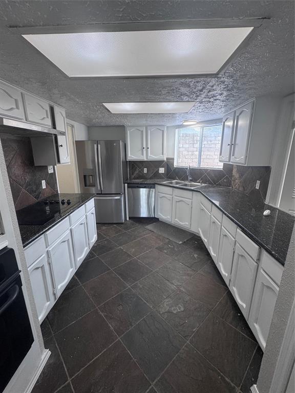 Building Photo - 7054 Camino Verde Dr