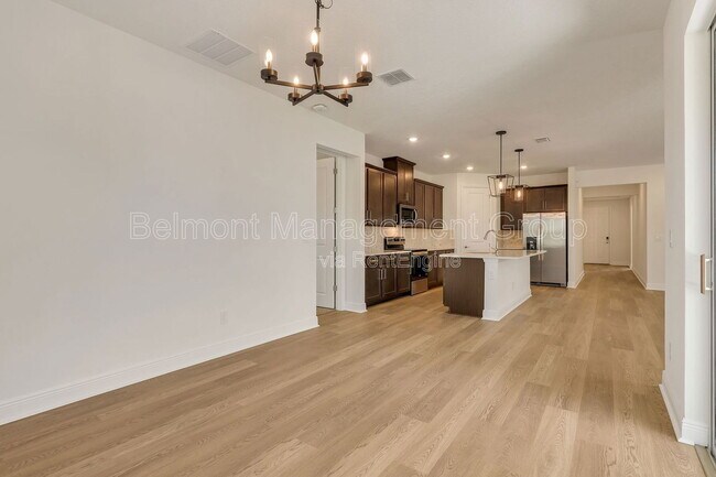 Building Photo - 1141 British Cir