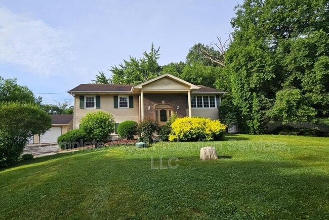 Primary Photo - 5121 W 113th Ave