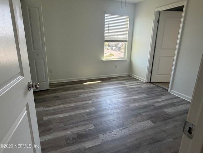 Building Photo - 413 Rosemont Dr