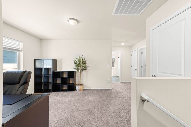Building Photo - 15204 Prescott Lp SE