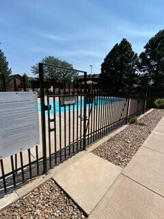 Building Photo - Newly Renovated, 1b/1b in great location