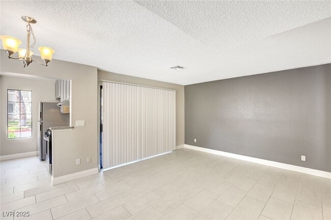 Building Photo - 4700 Nara Vista Way