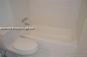 Building Photo - 7110 Fairway Dr