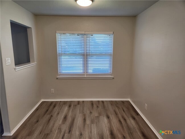 Building Photo - 2314 Horseshoe Bend