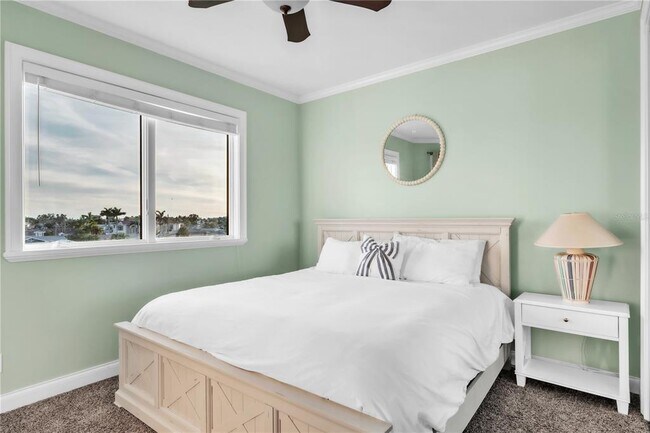 Building Photo - 7924 3rd Ave S