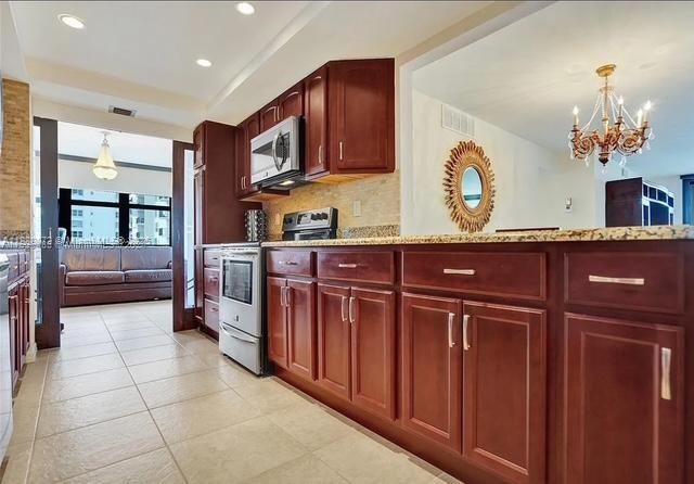 Building Photo - 2401 S Ocean Dr