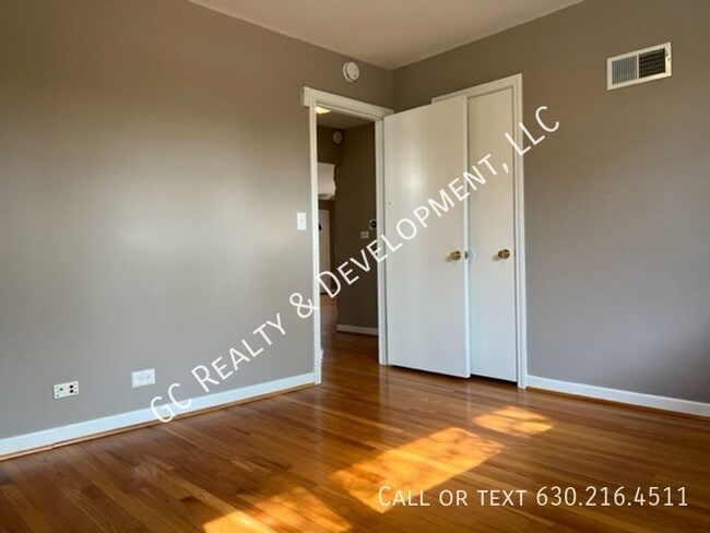 Building Photo - 1836 Belleview Ave