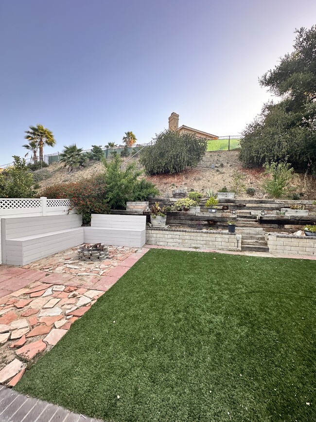 Building Photo - 23257 Joaquin Ridge Dr