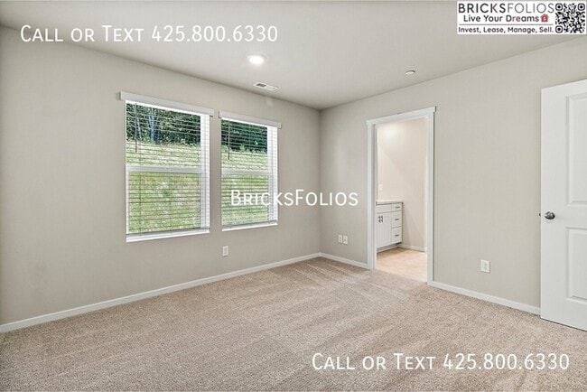 Building Photo - Stunning Lupine at Kitsap Landing in Bremerton