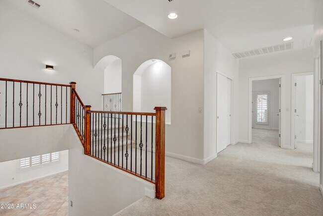 Building Photo - 33406 N 23rd Dr