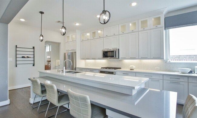 Building Photo - 20422 Raven Mill Ln