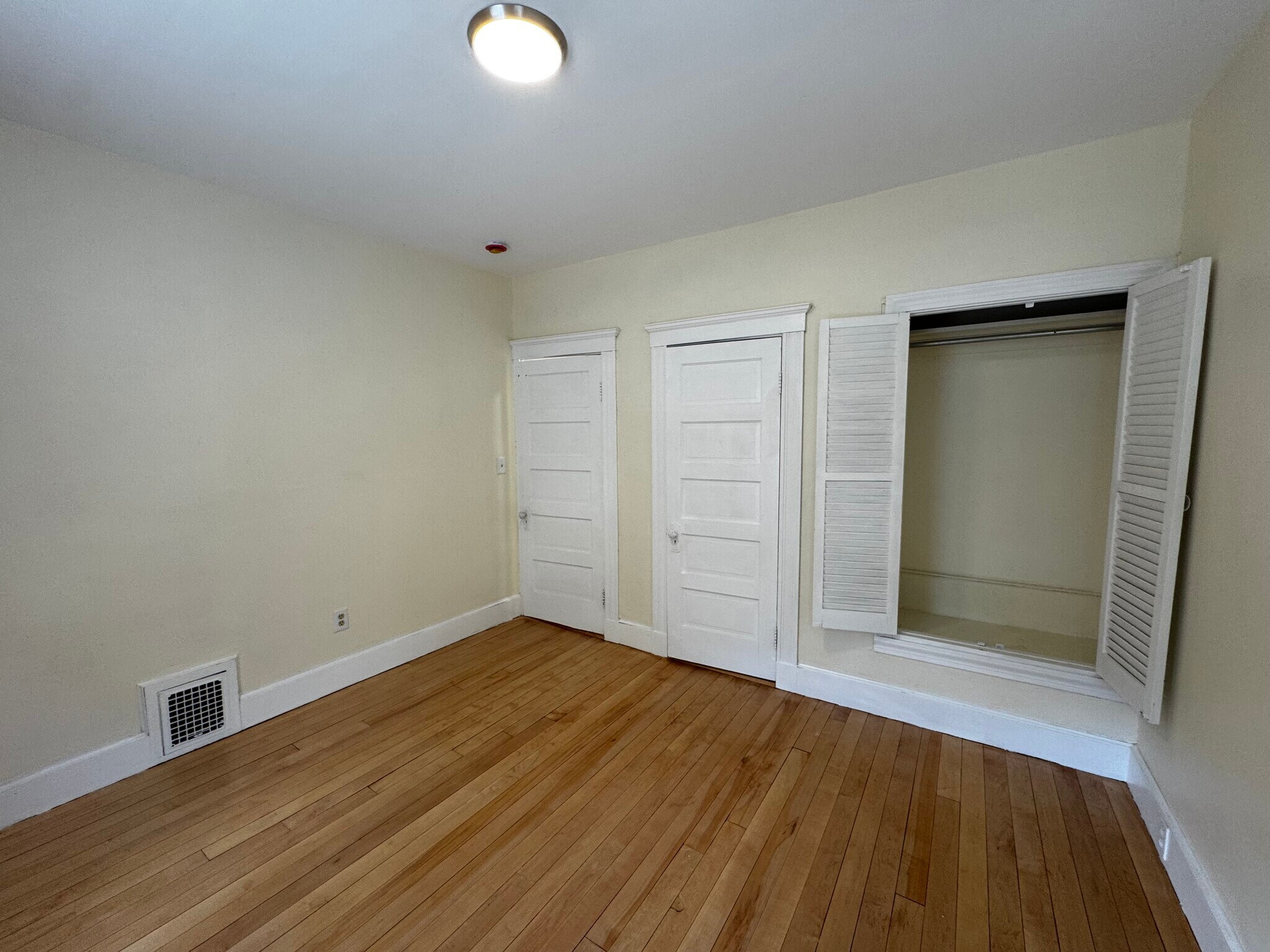 Building Photo - 65 Wareham St