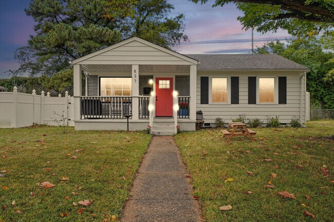 Building Photo - 837 Tifton St