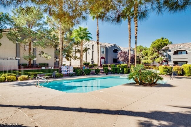 Building Photo - 5055 W Hacienda Ave