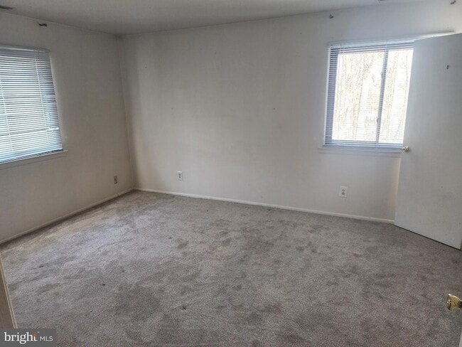 Building Photo - 1104 Woodhollow Dr