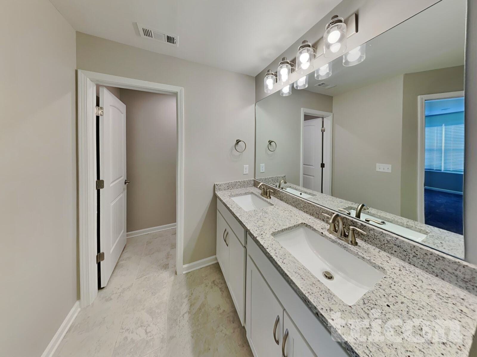 Building Photo - 2063 Neill Ln