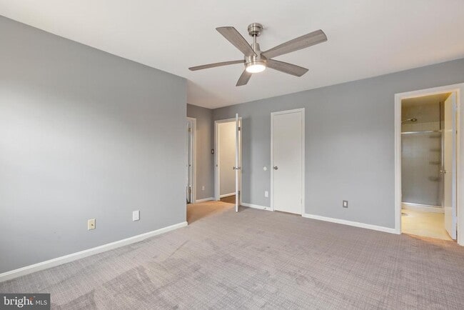 Building Photo - 19327 Frenchton Pl