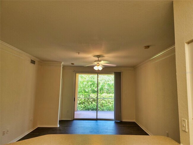 Building Photo - 4118 Central Sarasota Pkwy